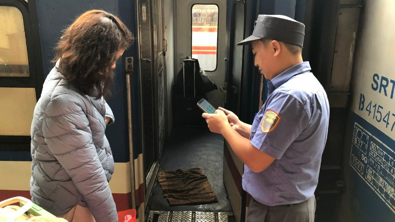 Nâng cao chất lượng phục vụ hành khách đi tàu dịp Tết