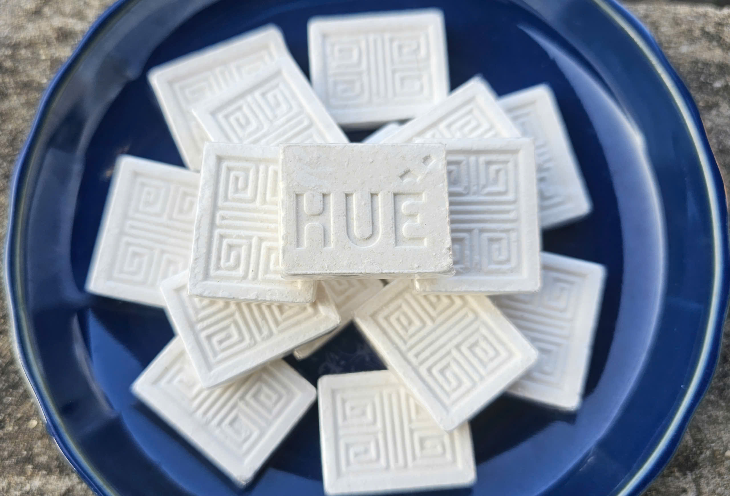 Đánh thức bánh phục linh