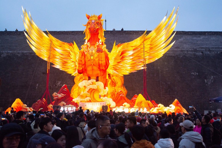 Rộn ràng đón Xuân Bính Ngọ 2026 khắp châu Á