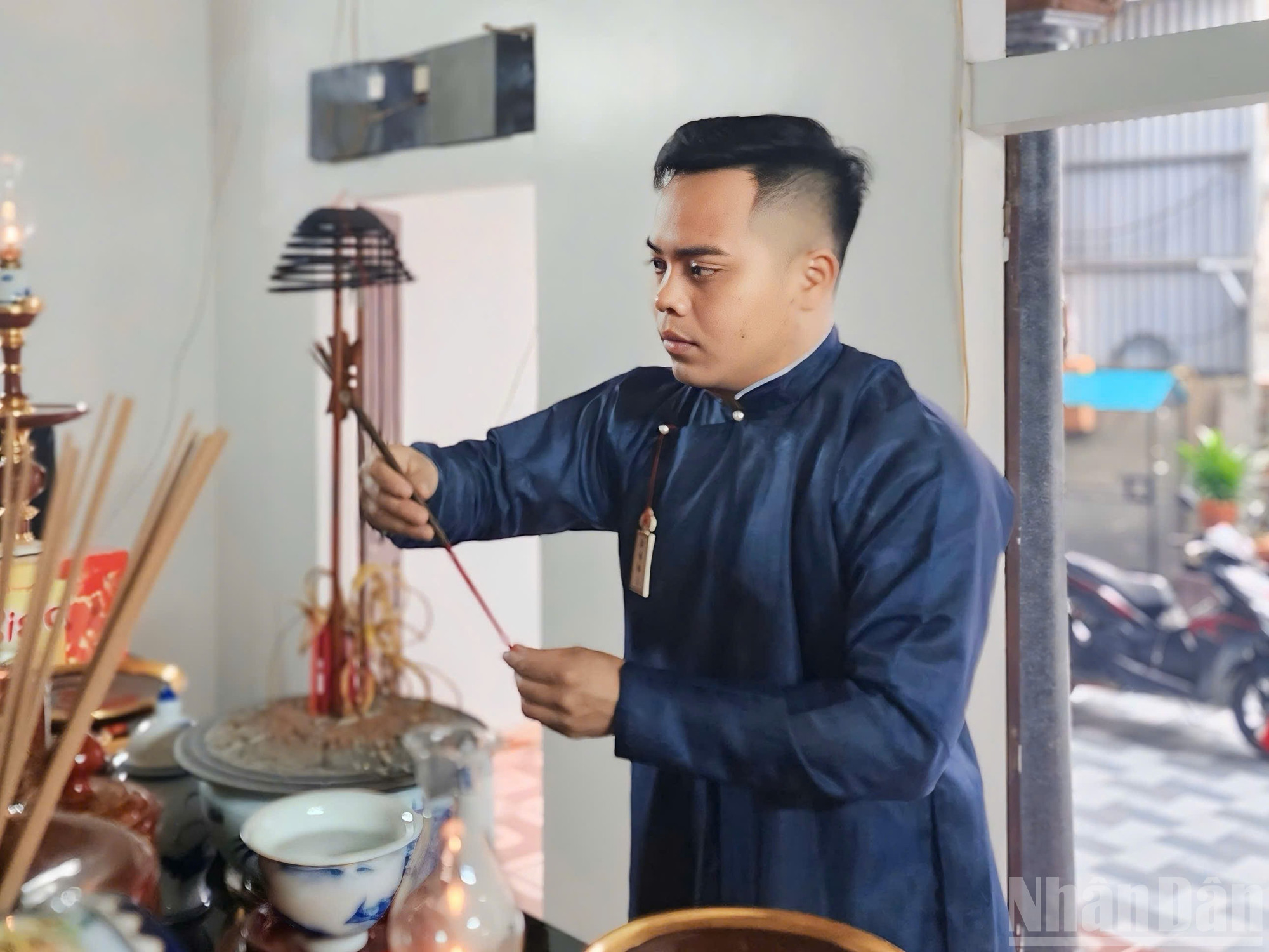 Giữ gìn nét đẹp thờ cúng gia tiên trong đời sống hiện đại