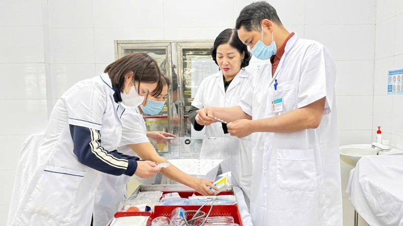 Các cơ sở y tế tiếp nhận khám, chữa bệnh hơn 358 nghìn lượt người bệnh