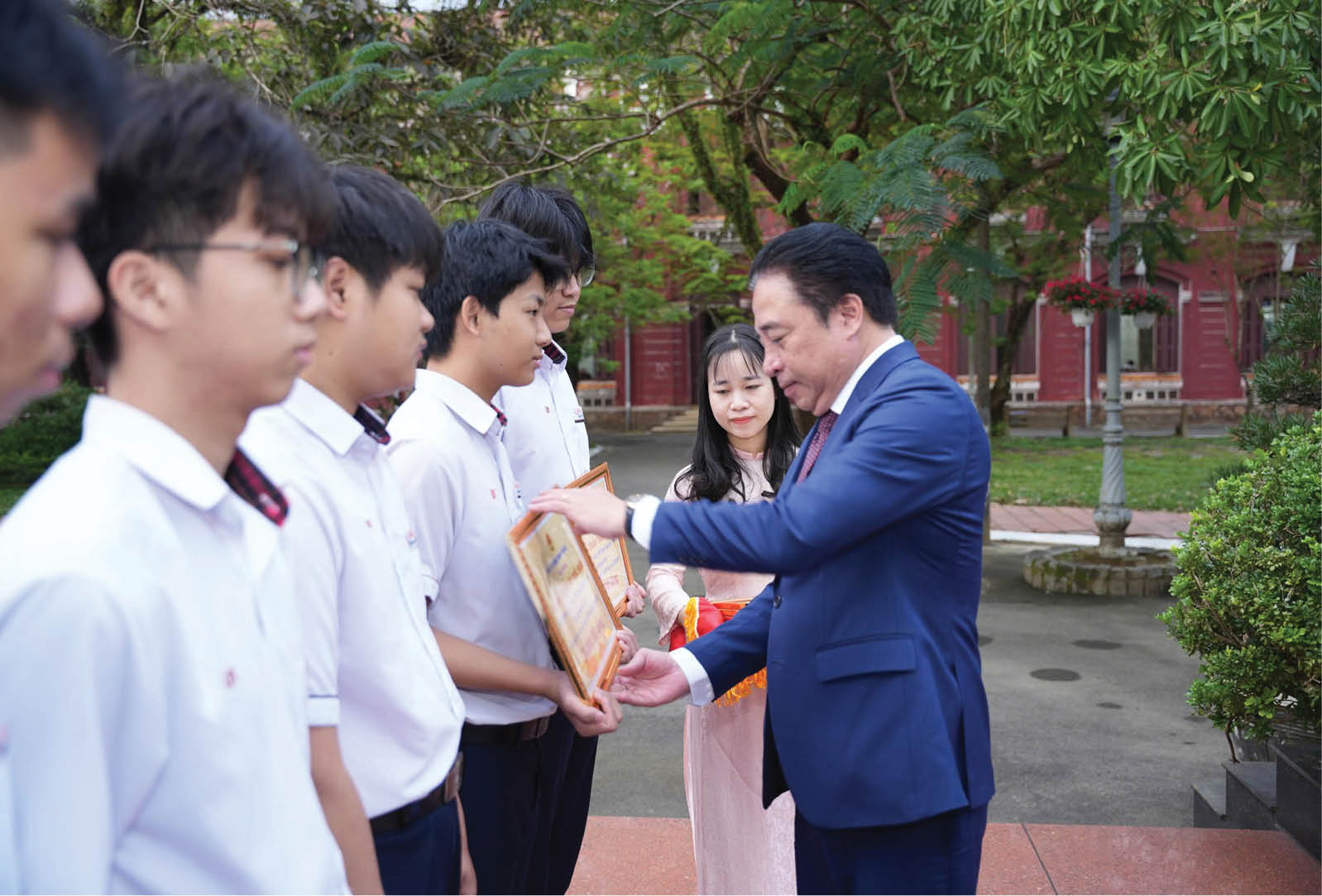 Khẳng định vị thế tốp đầu