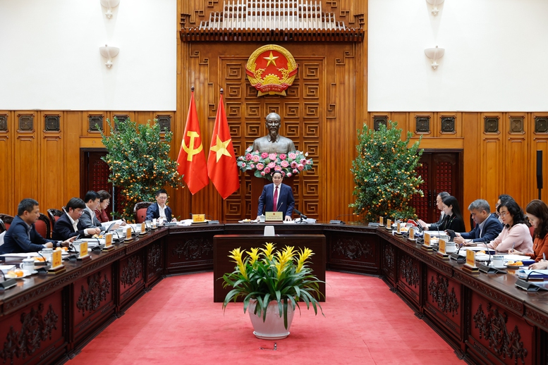 Thủ tướng Bảo đảm tiếp cận bình đẳng các dịch vụ tài chính ngân hàng, không để ai bị bỏ lại phía sau