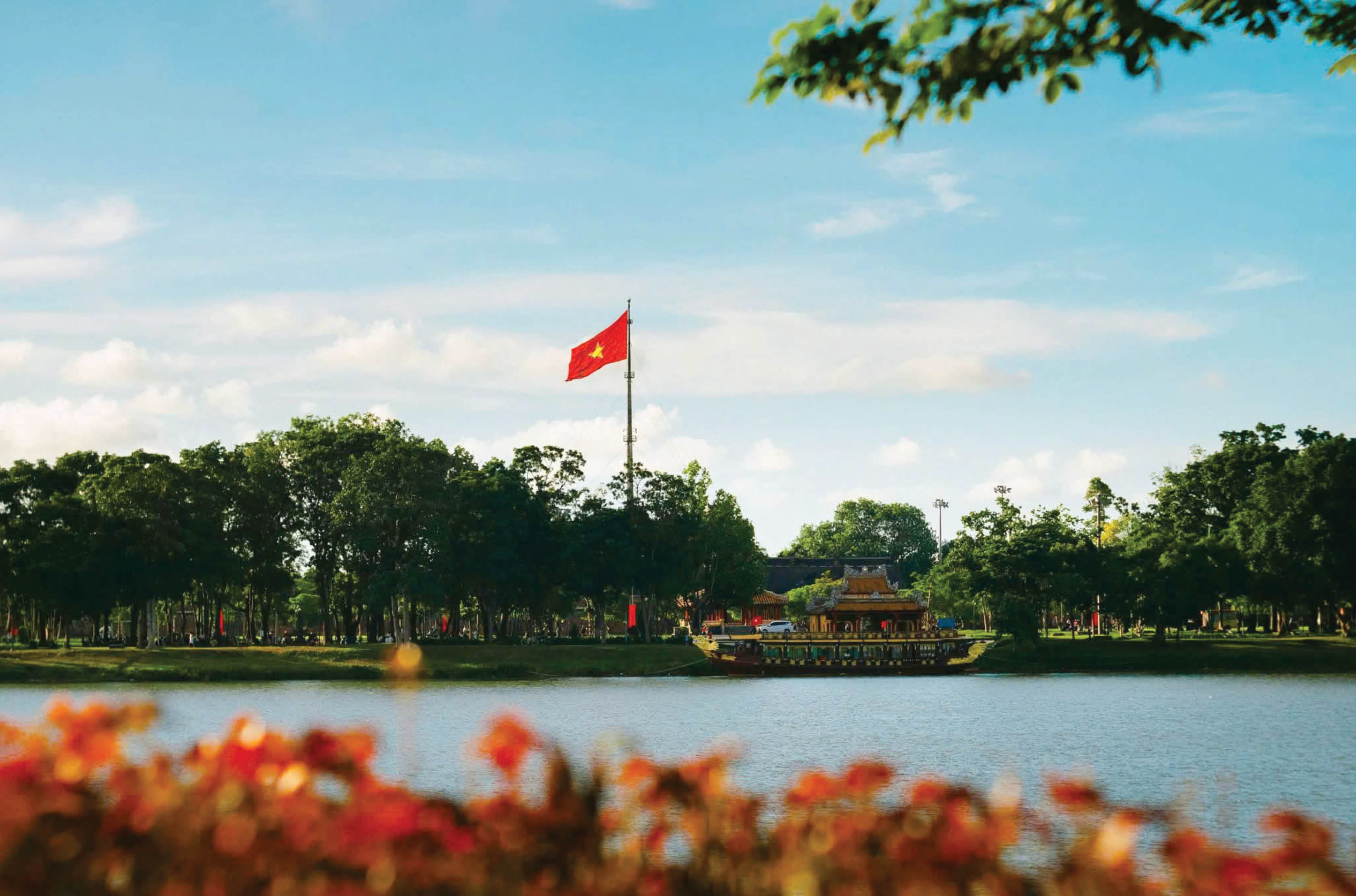 Người trẻ kể chuyện Huế