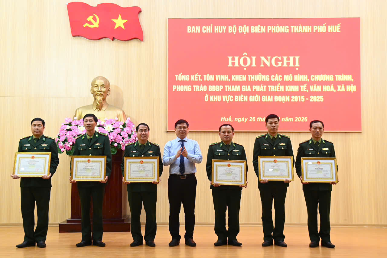 Bộ đội biên phòng tham gia phát triển kinh tế, văn hóa, xã hội ở khu vực biên giới