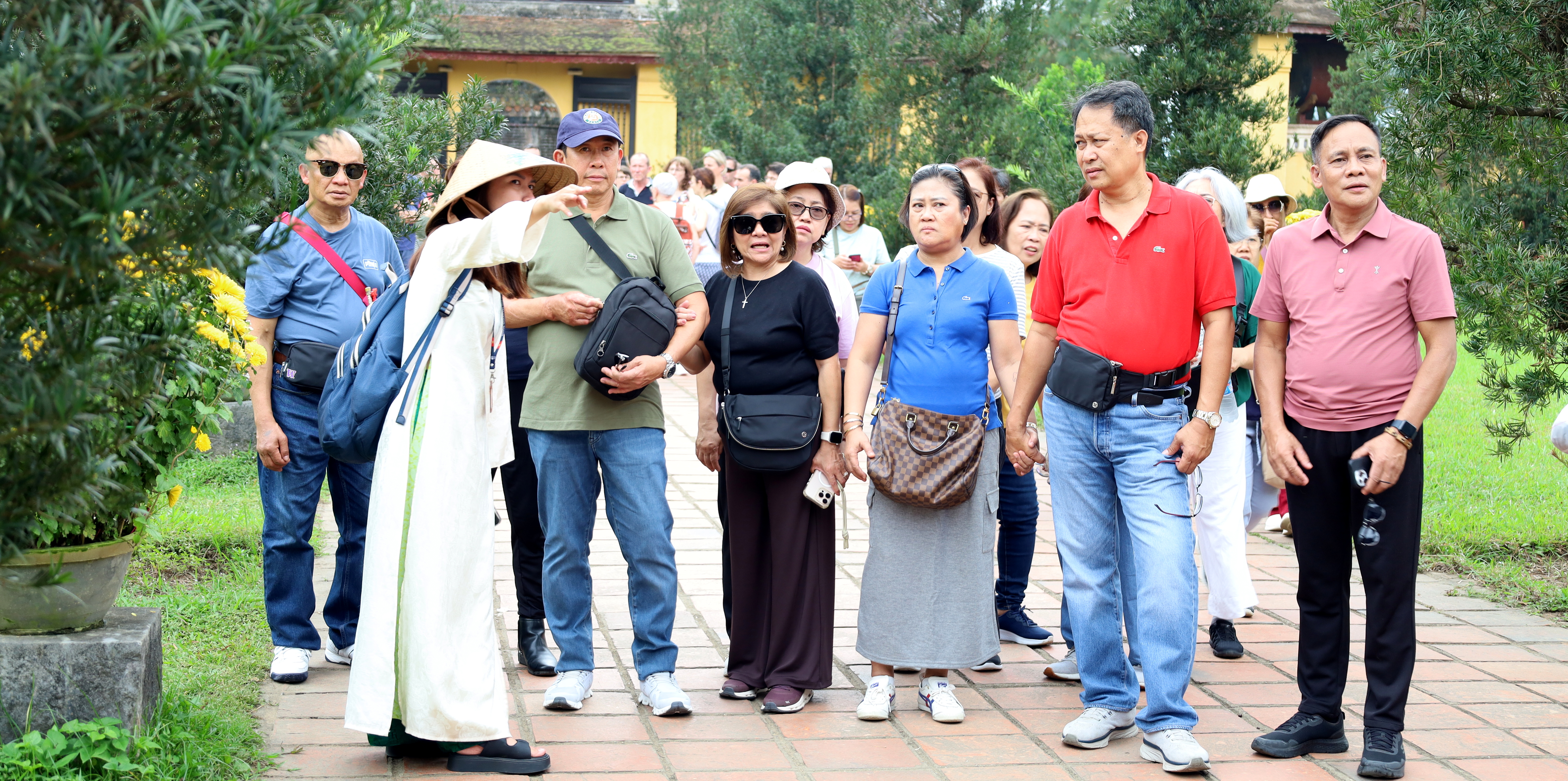 Tổng thu du lịch 2 tháng đầu năm ở Huế tăng gần 99