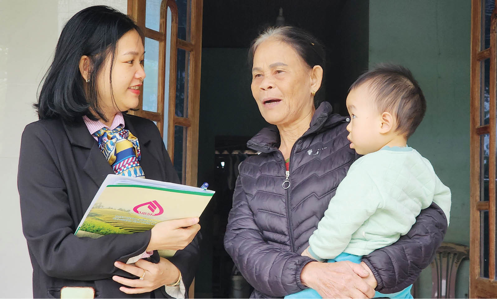 Vòng xoáy tín dụng đen - Bài 3 Để tín dụng đen không còn “đất sống”