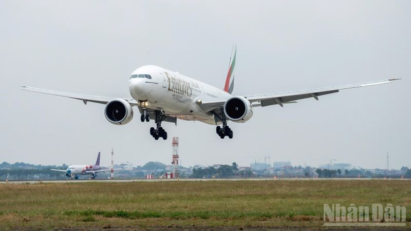 Nhiều hãng hàng không tiếp tục điều chỉnh kế hoạch khai thác