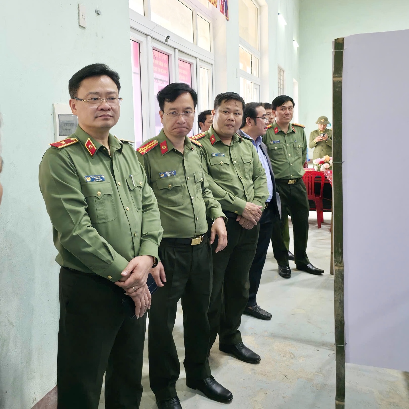 Bảo đảm các điều kiện để cuộc bầu cử diễn ra an toàn, đúng pháp luật