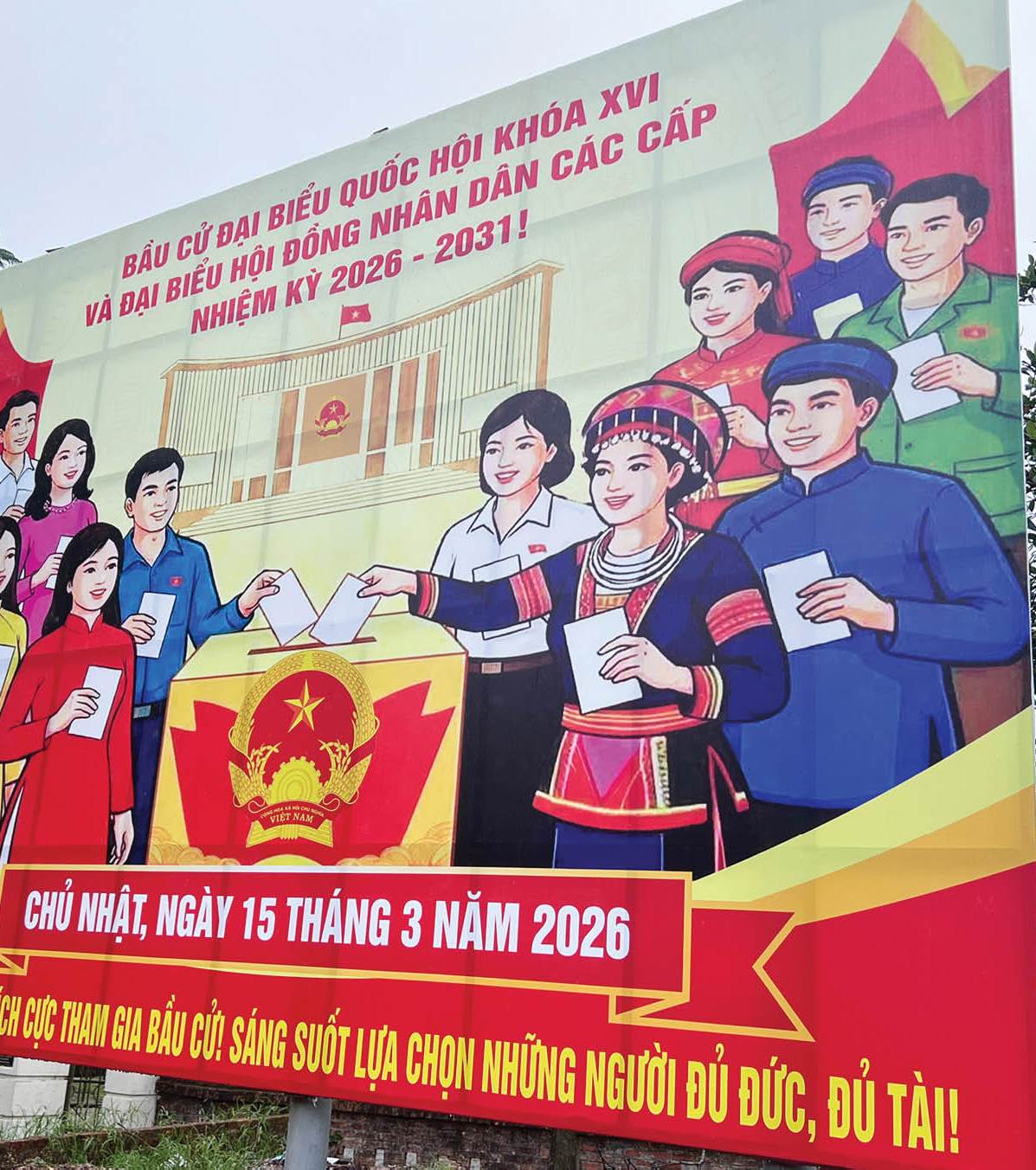 Nghĩ trước ngày bầu cử