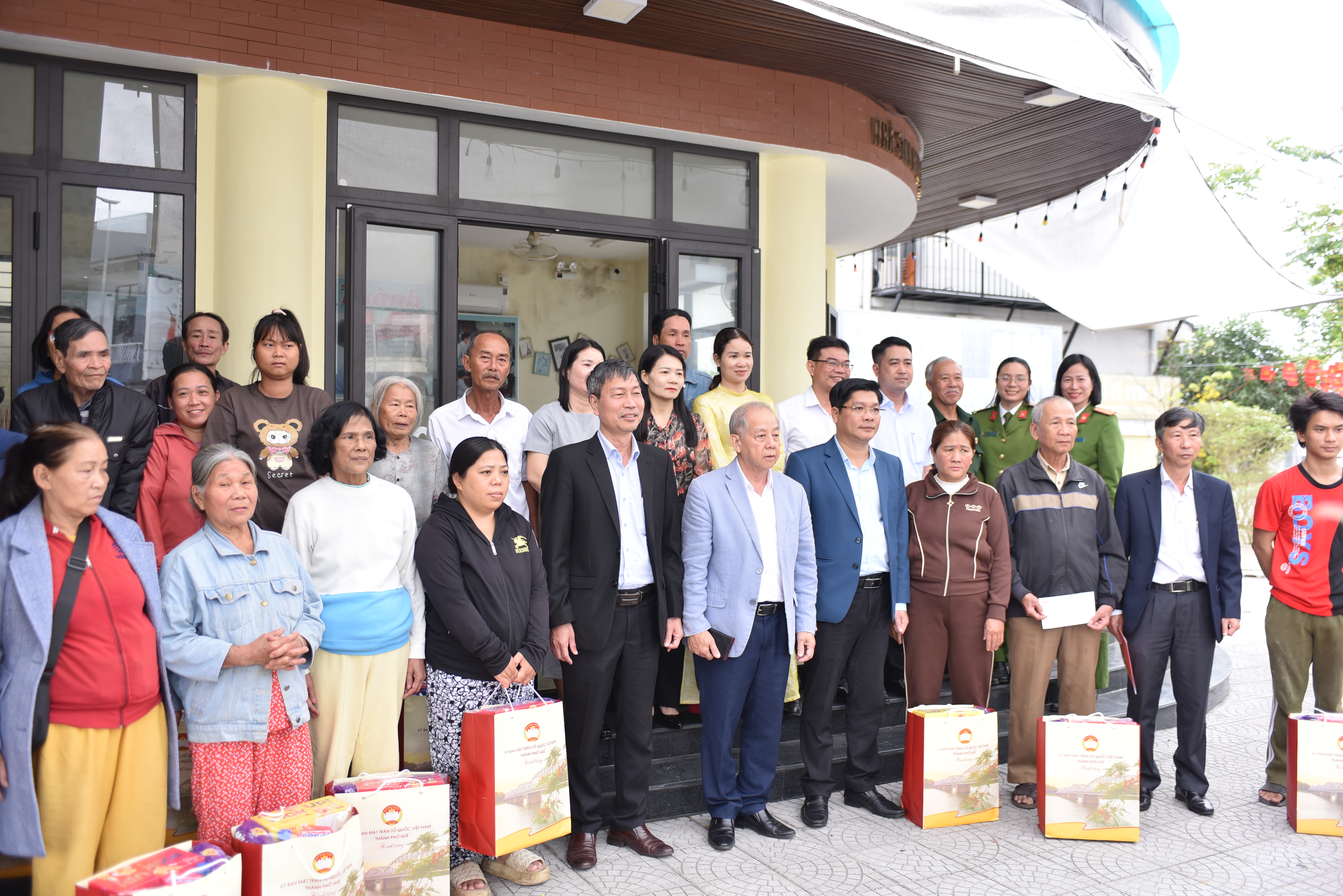 Từ Nghị quyết Đại hội XIV đến hành động ở cơ sở