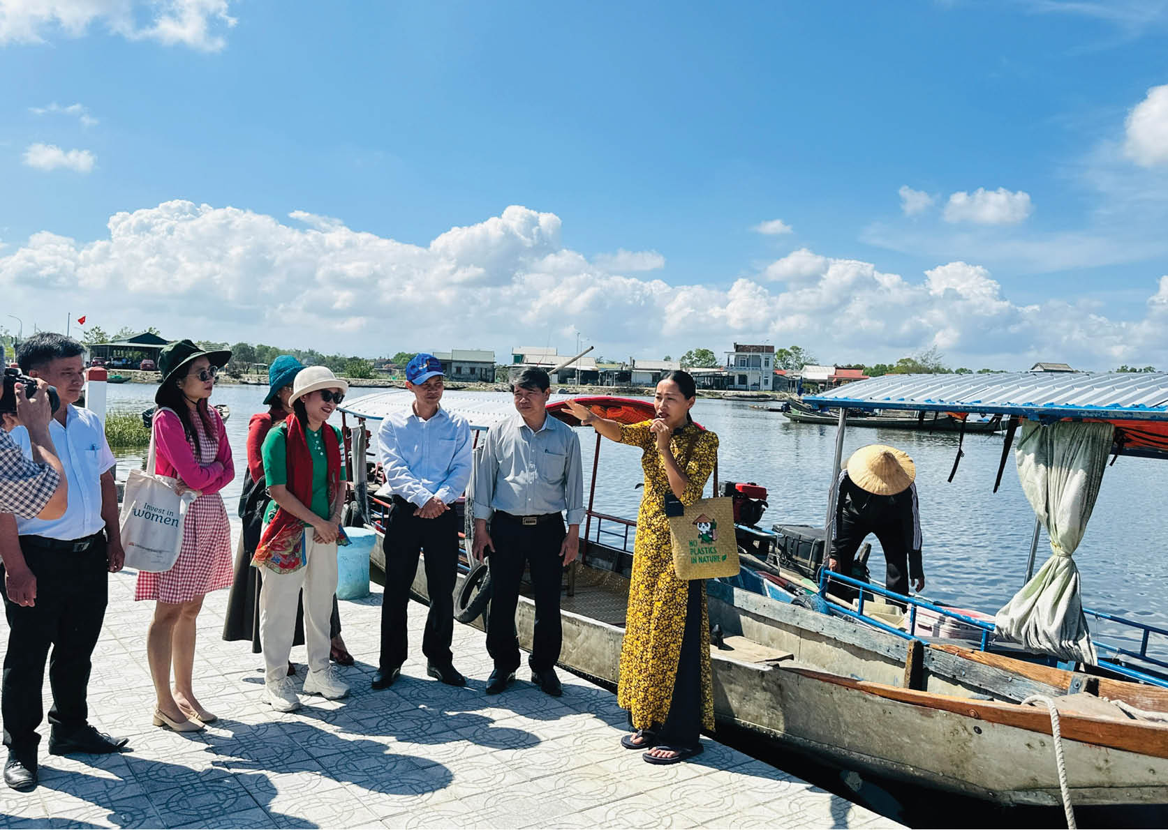 Bảo vệ môi trường phá Tam Giang từ thông điệp “giảm nhựa”