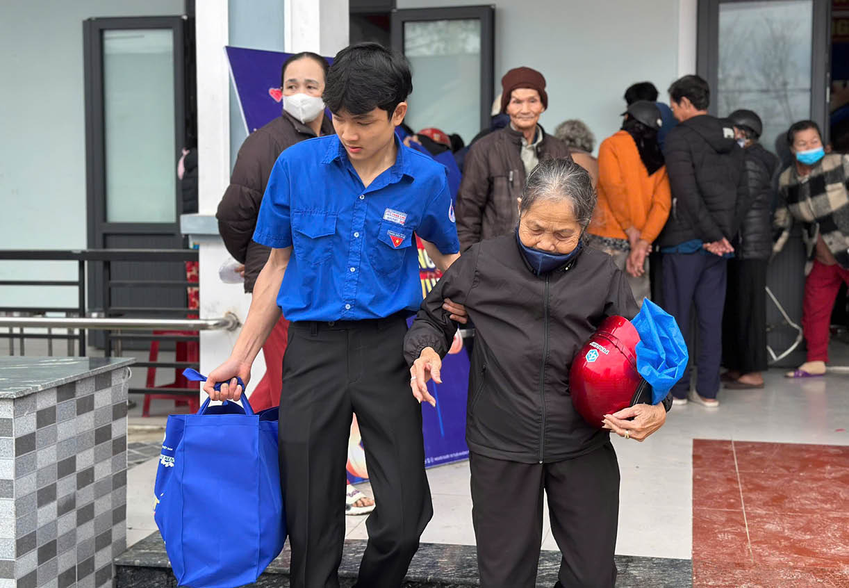 Trợ cấp hưu trí xã hội dành cho người cao tuổi