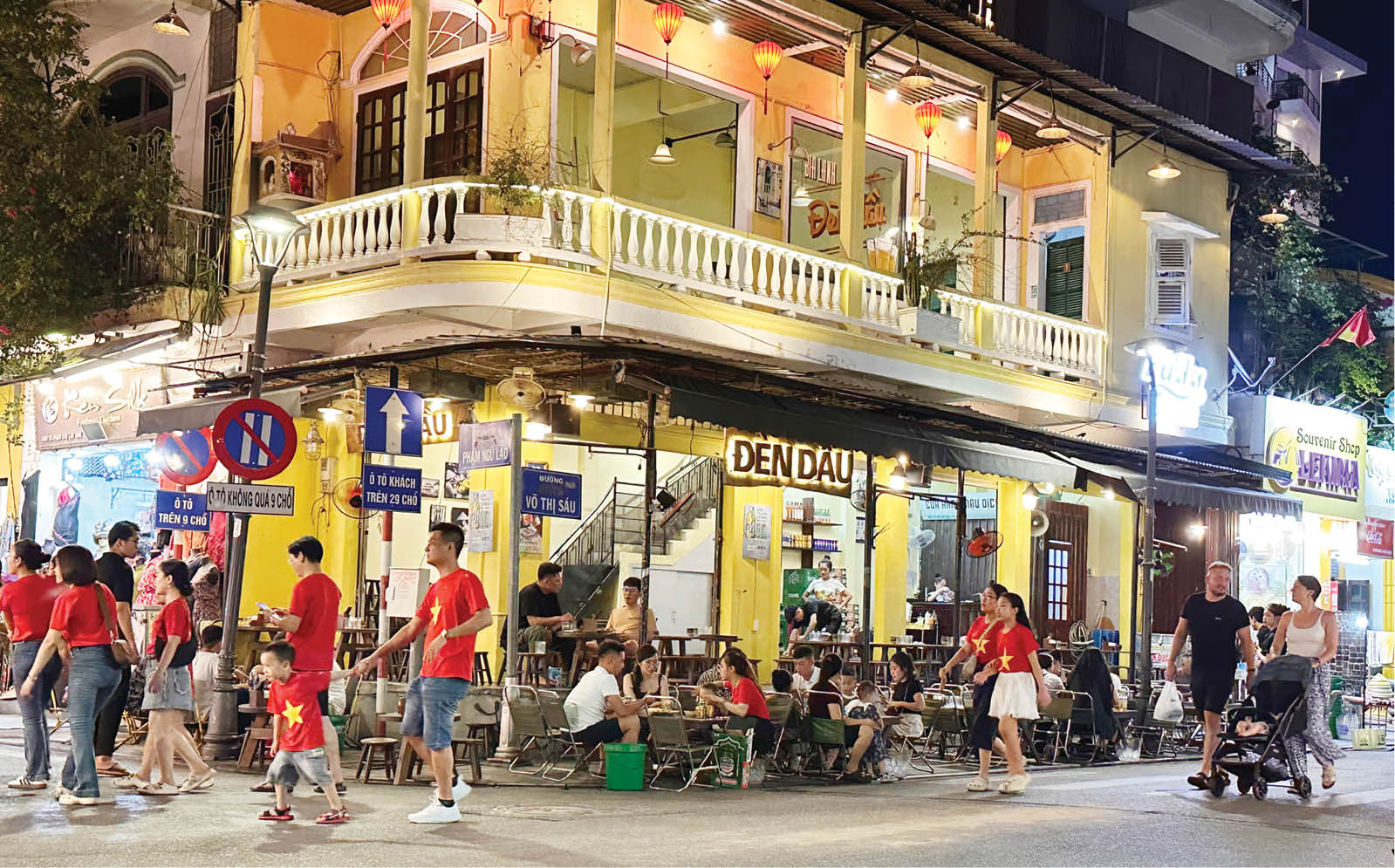 Mở cánh cửa phát triển kinh tế đêm ở Huế