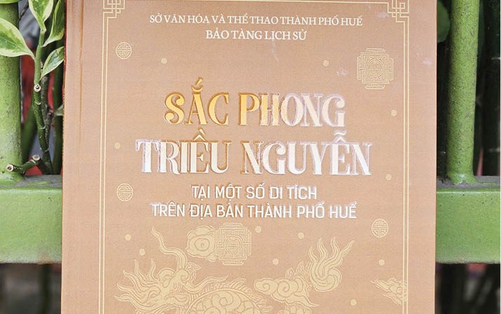 Sắc phong đình làng kể chuyện trăm năm