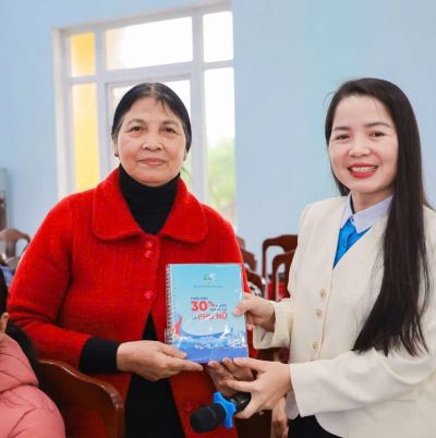 Phụ nữ thành phố hướng đến ngày hội lớn của toàn dân