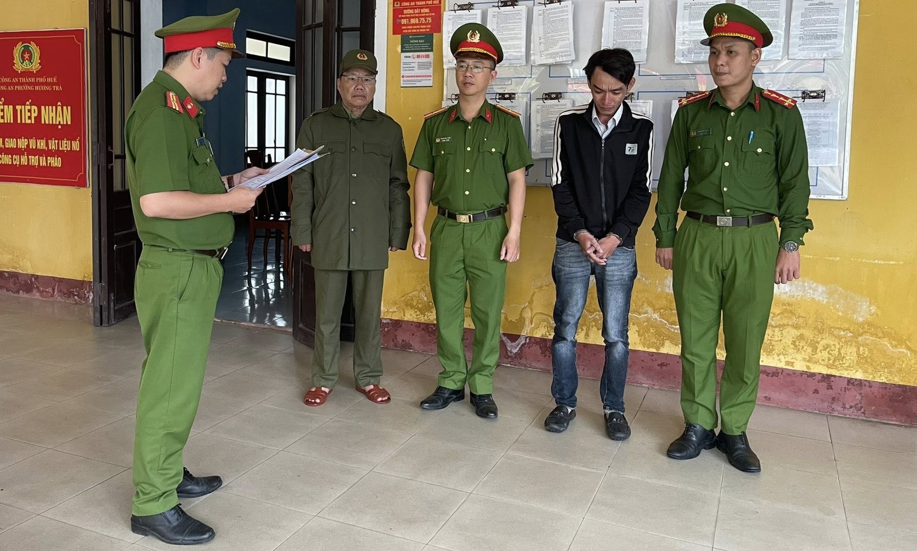 Bắt đối tượng lừa bán vàng trên Facebook, chiếm đoạt hơn 372 triệu đồng