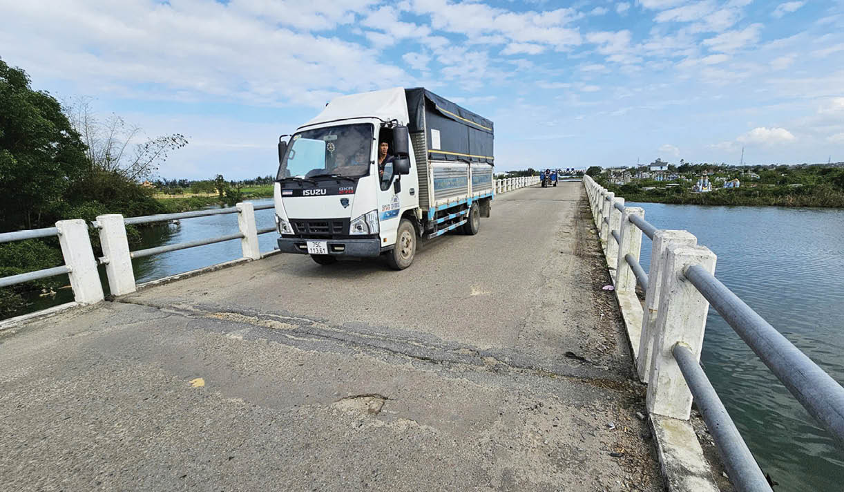 Động lực phát triển hai bờ sông Bồ