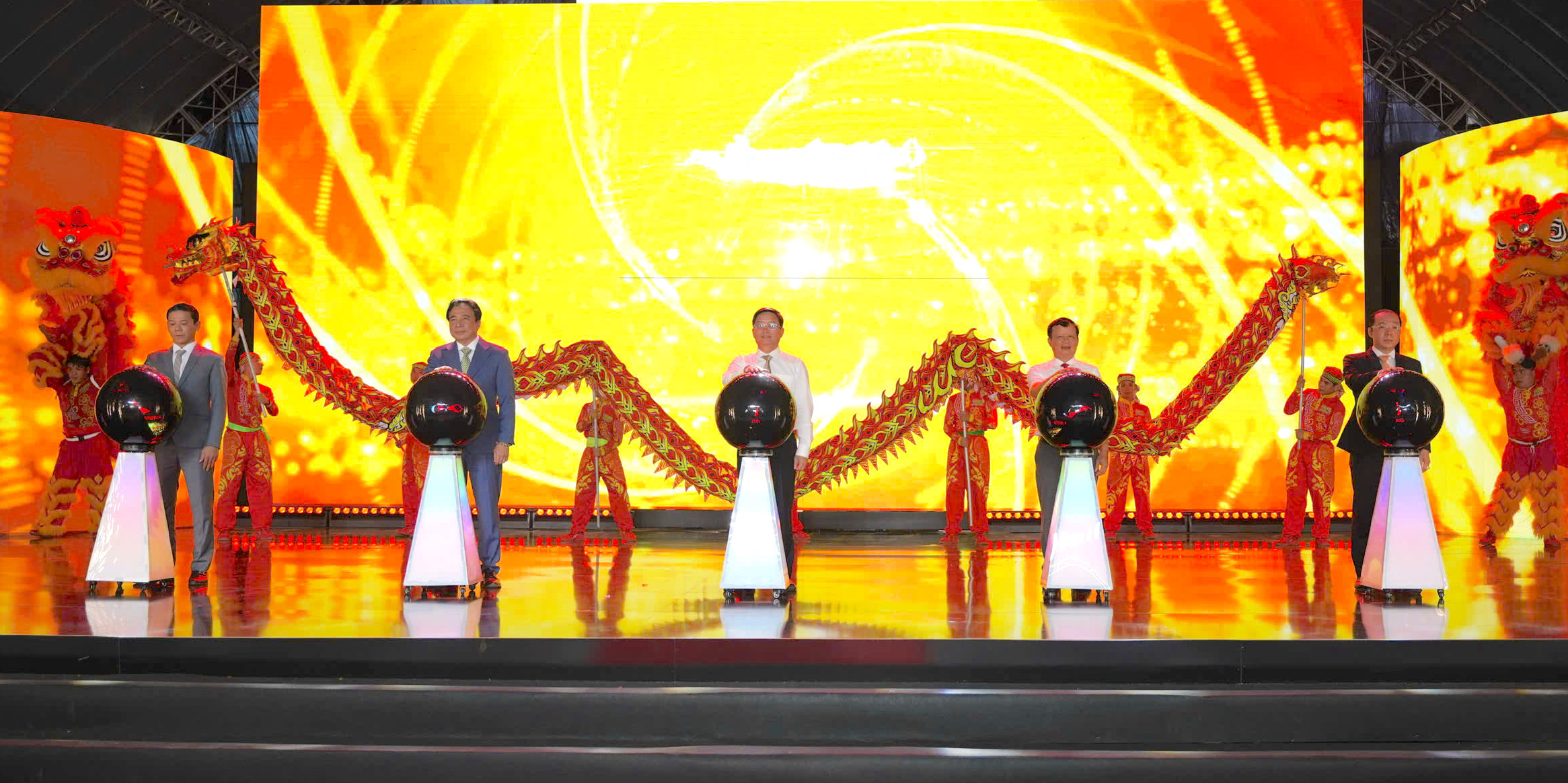 Khánh thành nhà máy sản xuất xe tải Kim Long Motor Huế