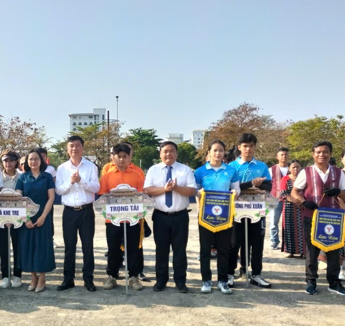 Khai mạc giải bắn nỏ Đại hội Thể dục thể thao thành phố