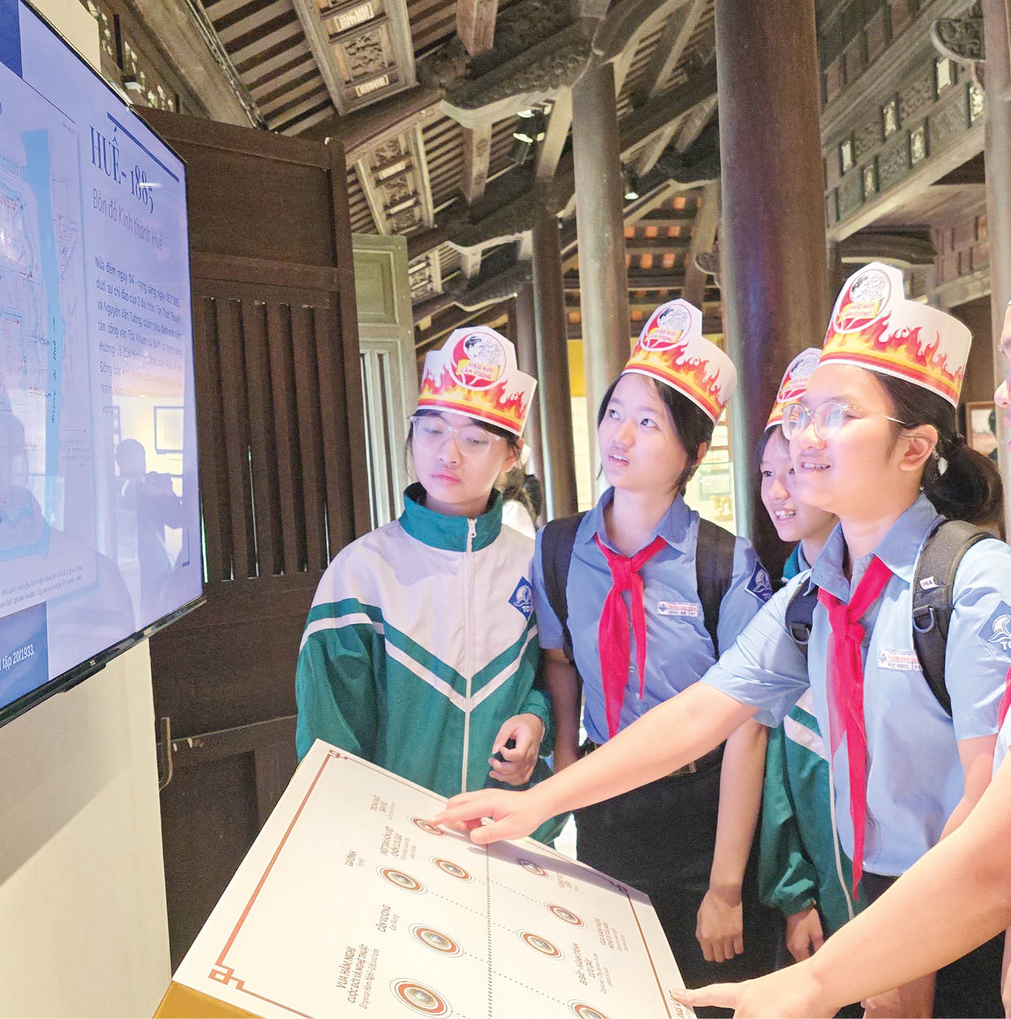 Kể tiếp câu chuyện di sản cho thế hệ trẻ