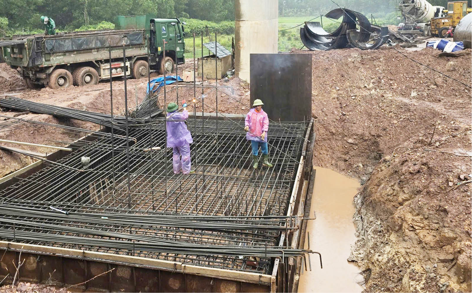 Vướng mặt bằng, ảnh hưởng đến tiến độ chung