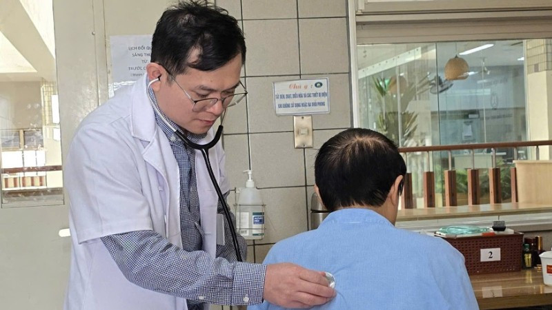 Chẩn đoán ung thư phổi sớm Cảnh giác với nốt mờ dưới 1cm trong phổi