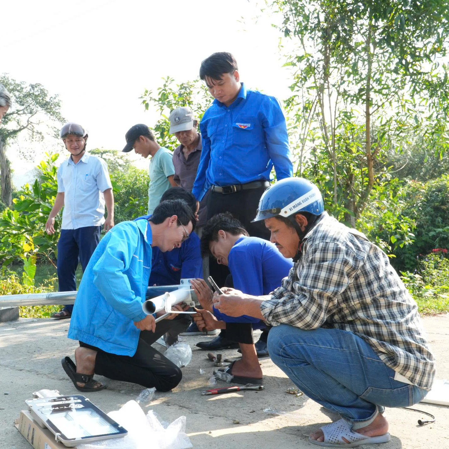 Khánh thành công trình “Ánh sáng niềm tin - rạng rỡ sắc cờ”