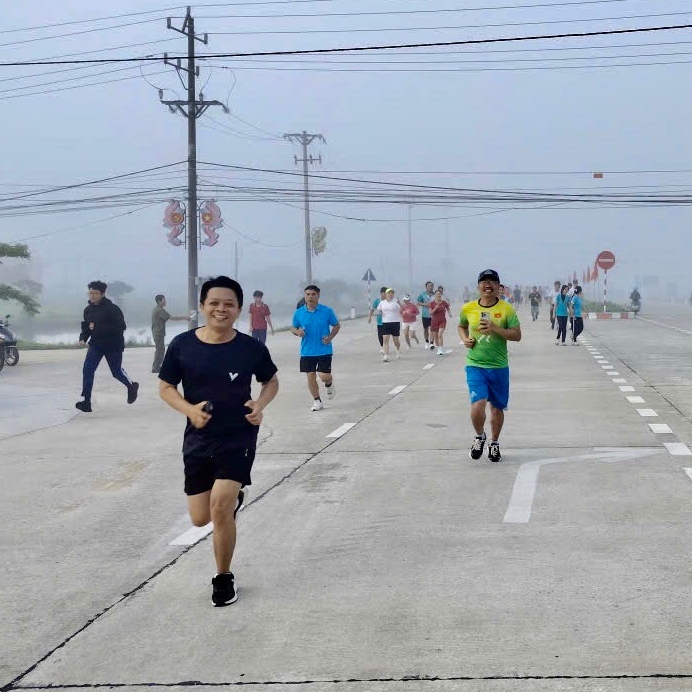 Phong Phú và Phong Điền Sôi nổi hưởng ứng Ngày chạy Olympic vì sức khỏe toàn dân năm 2026
