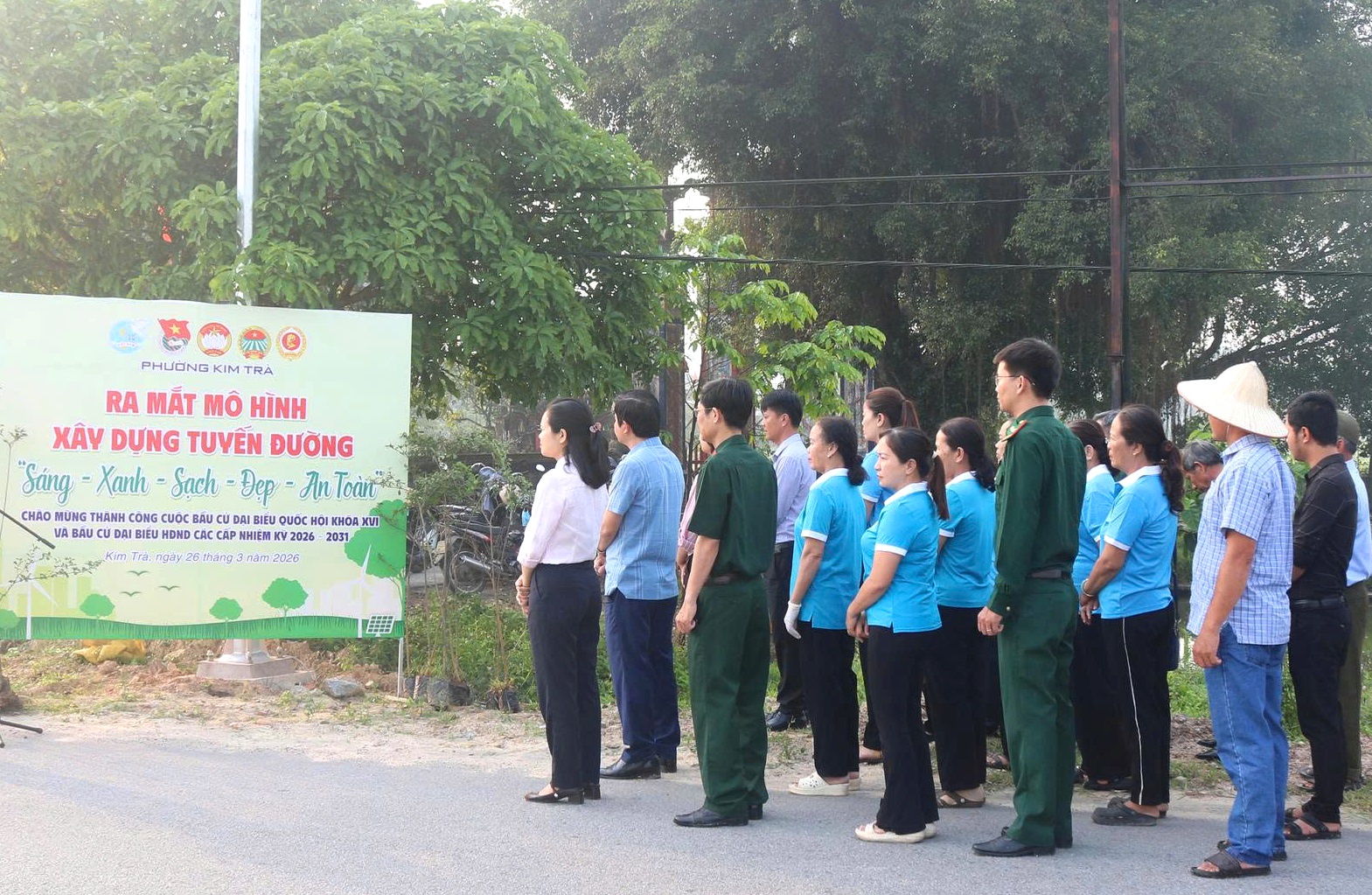 Kim Trà ra mắt mô hình tuyến đường “Sáng - Xanh - Sạch - Đẹp - An toàn”