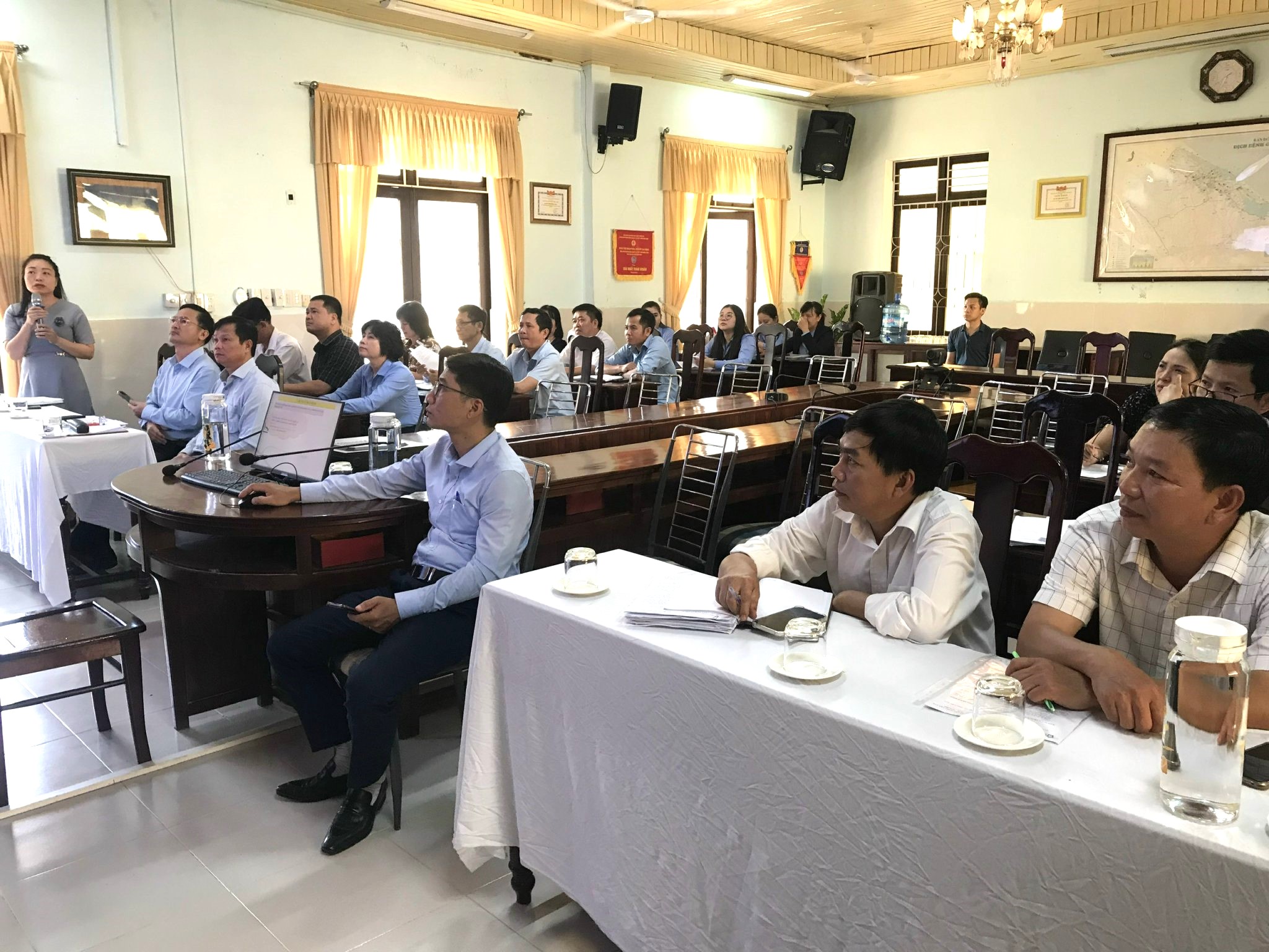 Đảm bảo tối thiểu 80 đàn vật nuôi được tiêm đủ, đúng loại vaccine