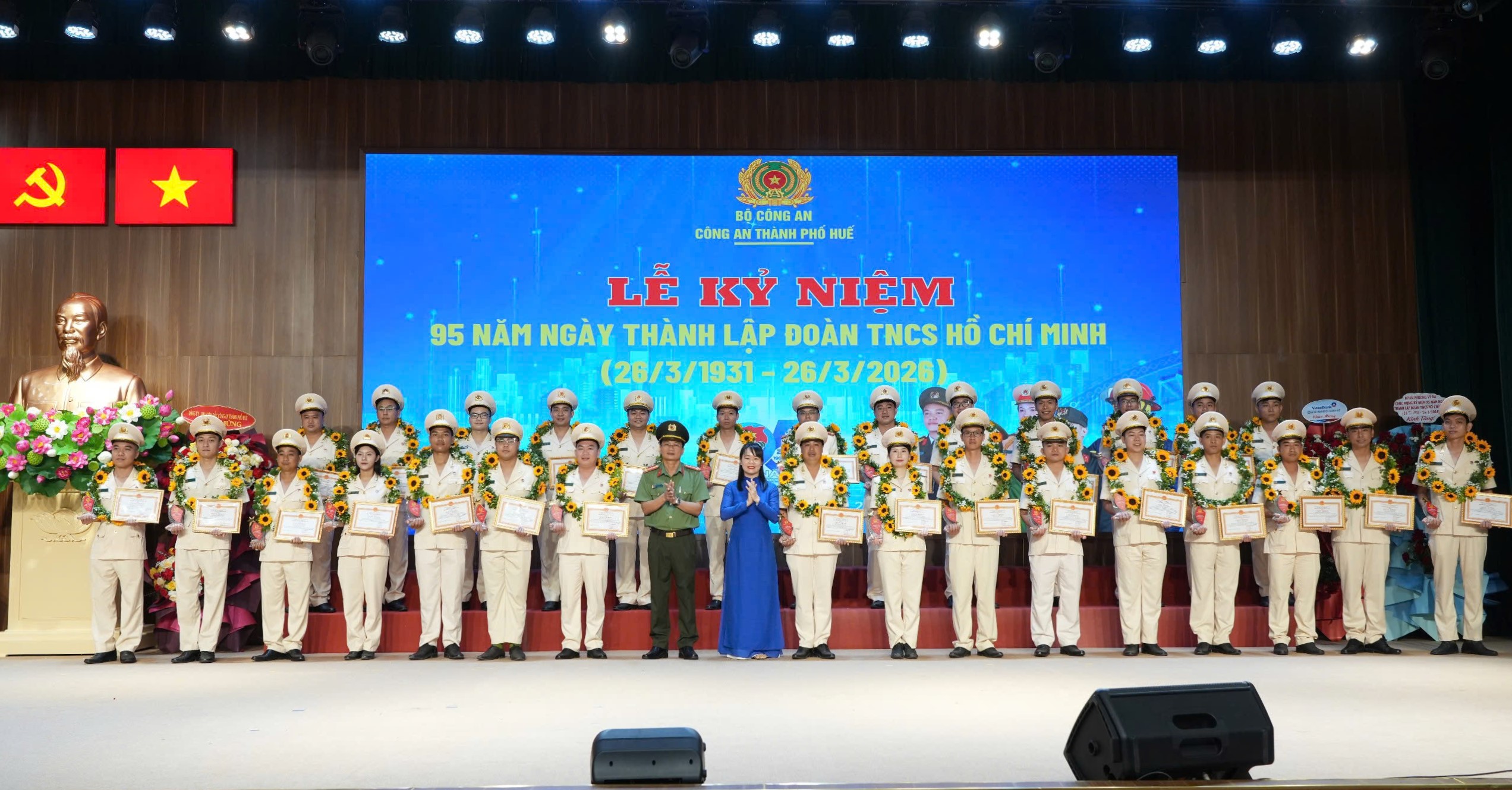 Tuyên dương 30 tập thể, cá nhân tiêu biểu của tuổi trẻ Công an thành phố