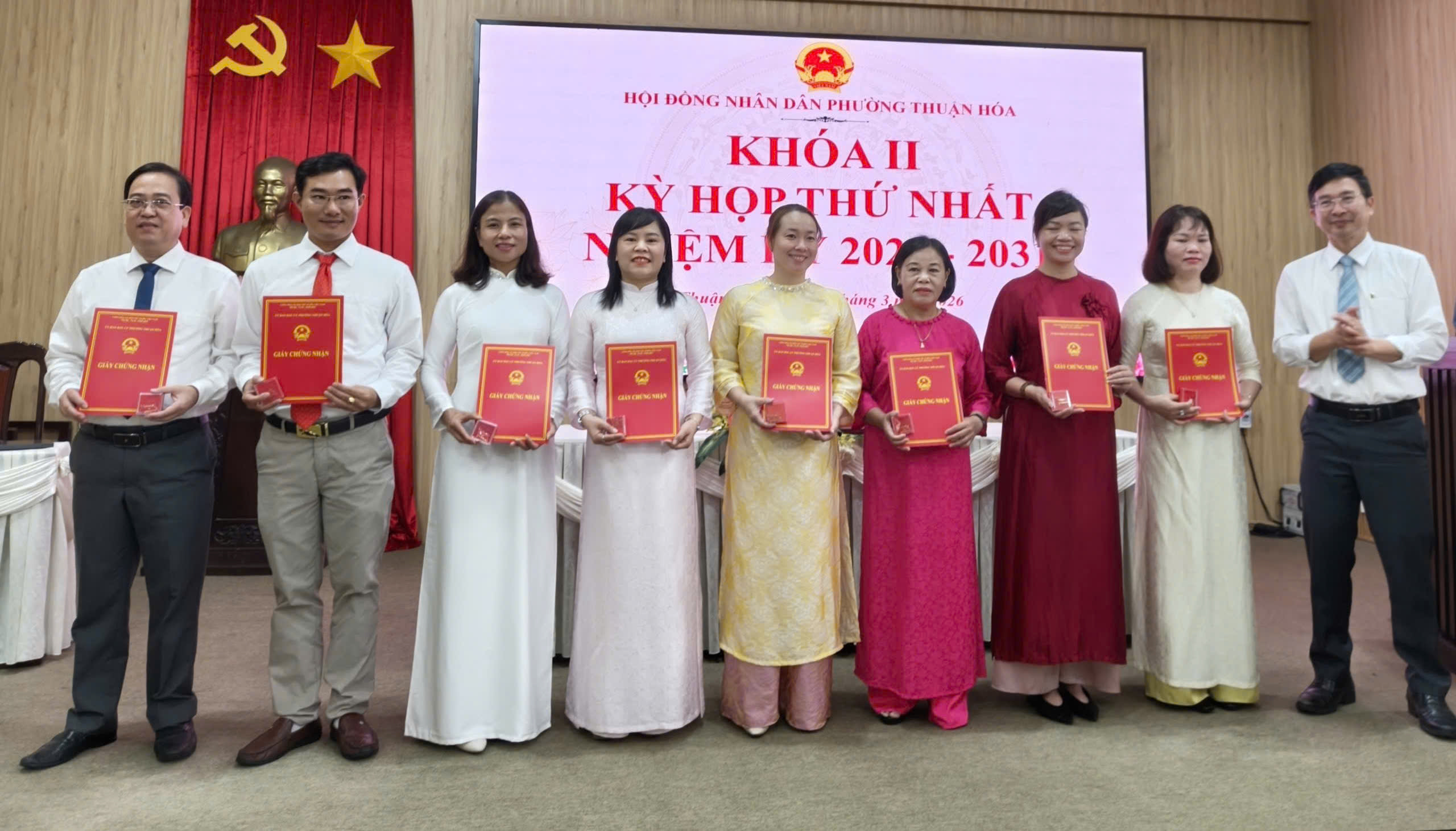 Bà Lê Thị Thanh Bình được bầu giữ chức Chủ tịch HĐND phường Thuận Hóa khóa II, nhiệm kỳ 2026 - 2031