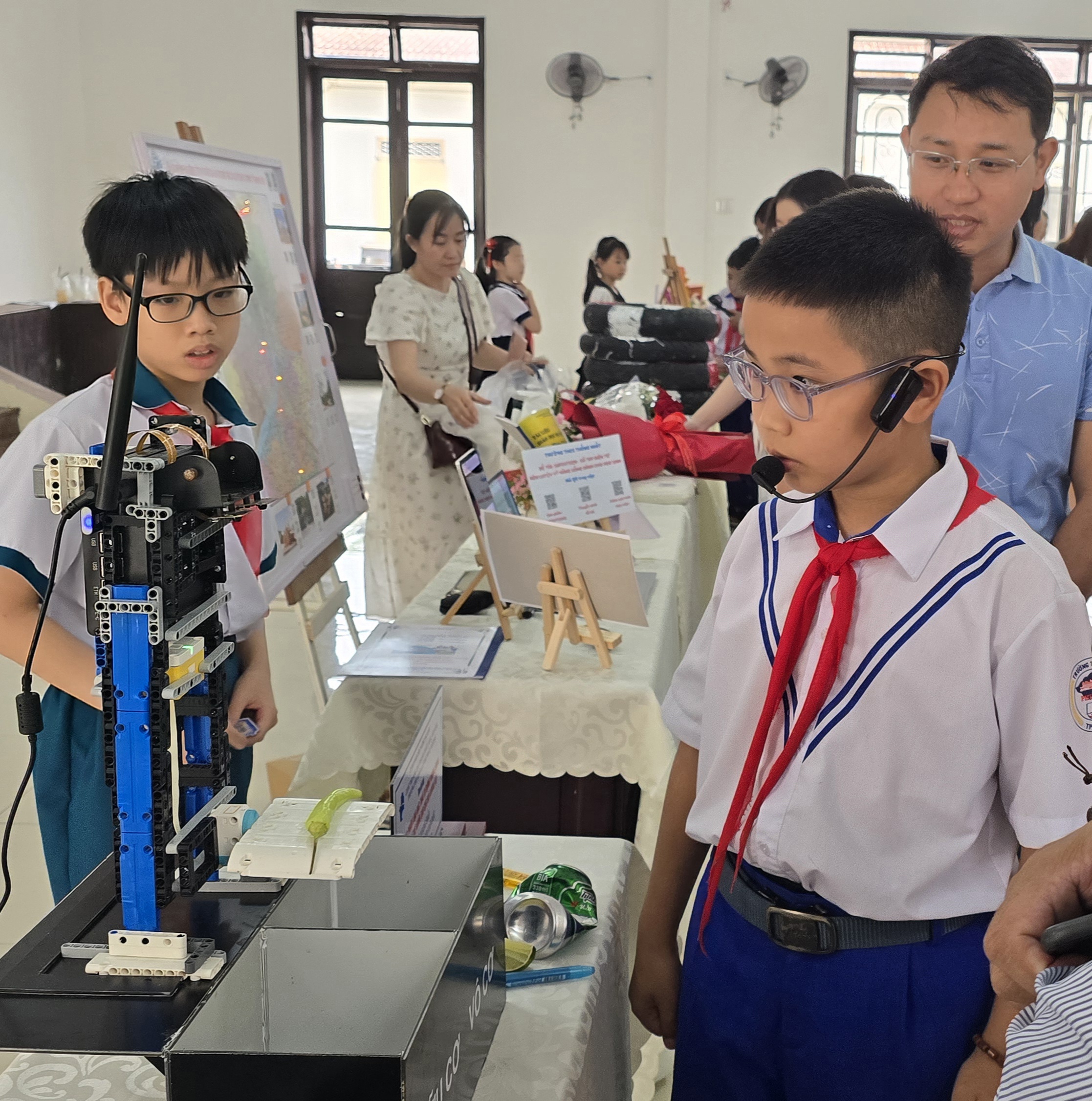 28 đề tài tham gia cuộc thi Sáng tạo thanh thiếu niên, nhi đồng Phú Xuân