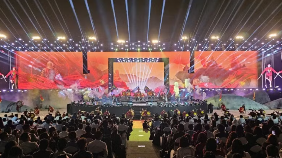 Bùng nổ đêm khai mạc năm Du lịch quốc gia 2026