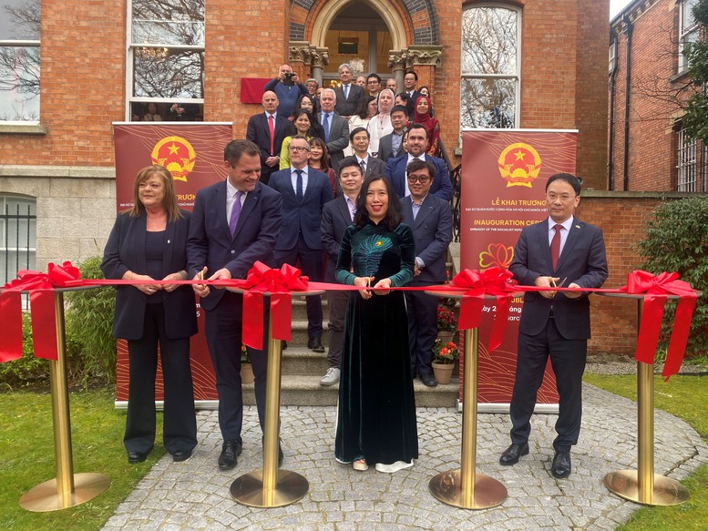 Khai trương Đại sứ quán Việt Nam tại Ireland