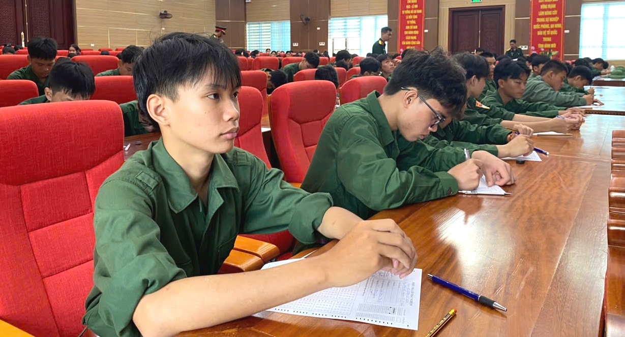 Hơn 300 học sinh tranh tài tại Hội thao giáo dục quốc phòng - an ninh