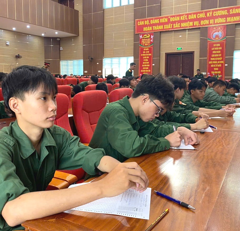 Hơn 300 học sinh tranh tài tại Hội thao giáo dục quốc phòng - an ninh