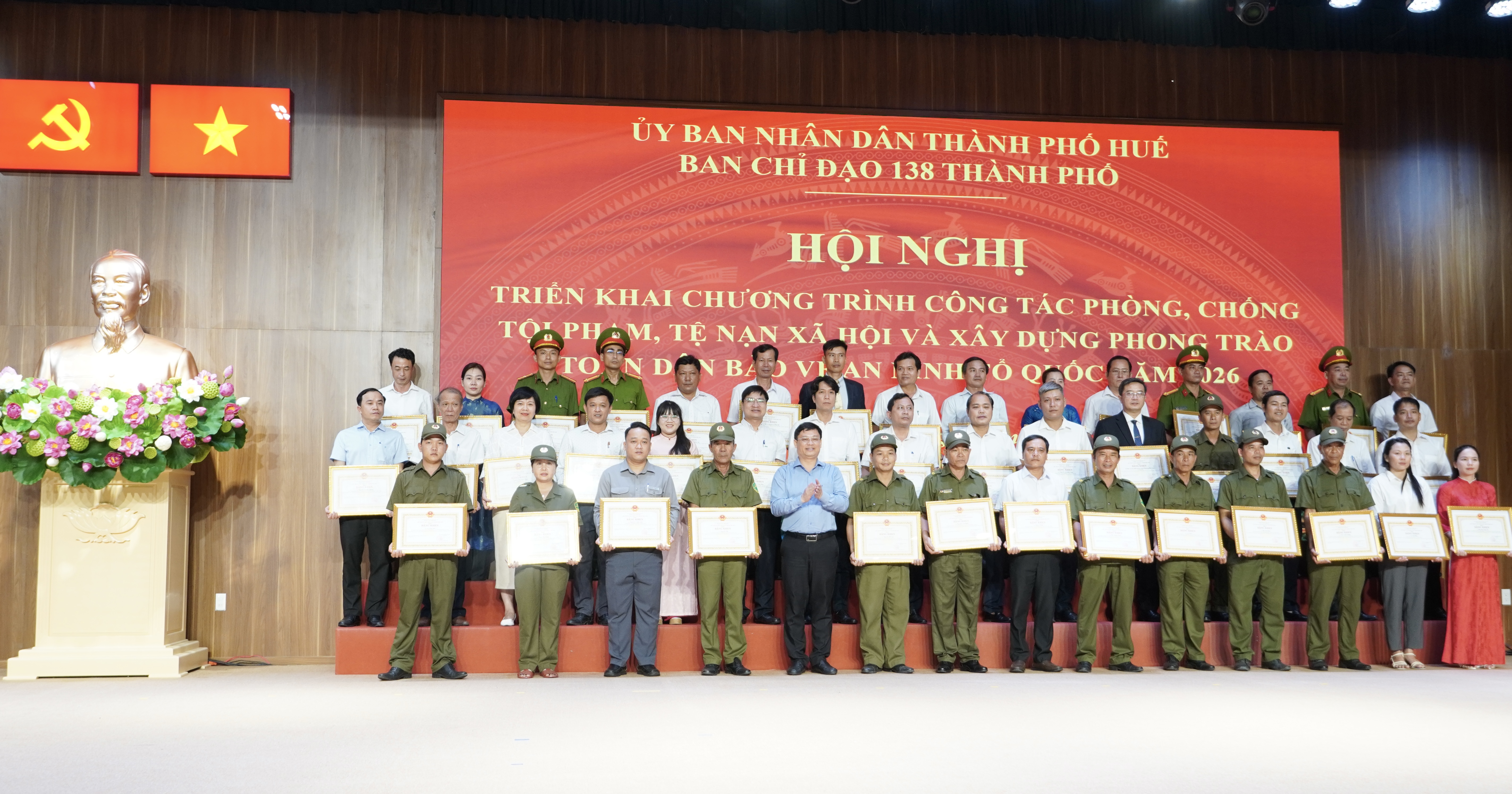 Siết chặt phòng, chống tội phạm, hướng tới xây dựng đô thị an toàn