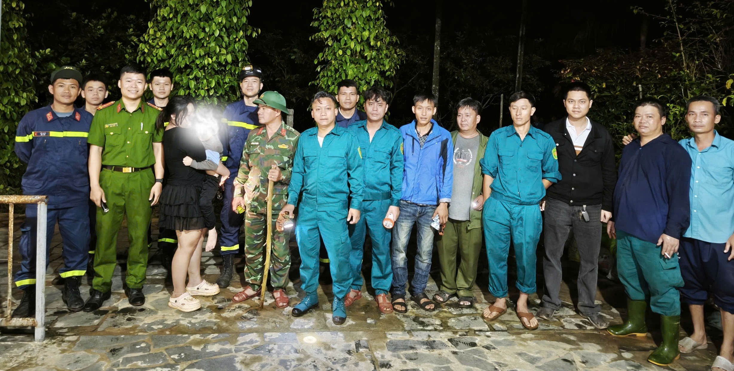 Lộc An Các lực lượng phối hợp tìm được cháu bé 5 tuổi đi lạc