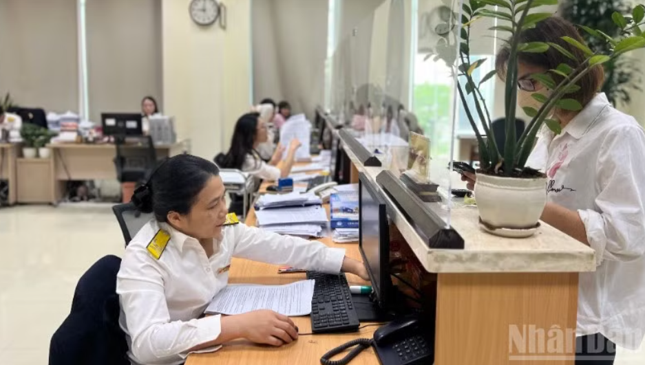 Mở rộng giảm trừ thuế thu nhập cá nhân, tăng dư địa hỗ trợ người lao động