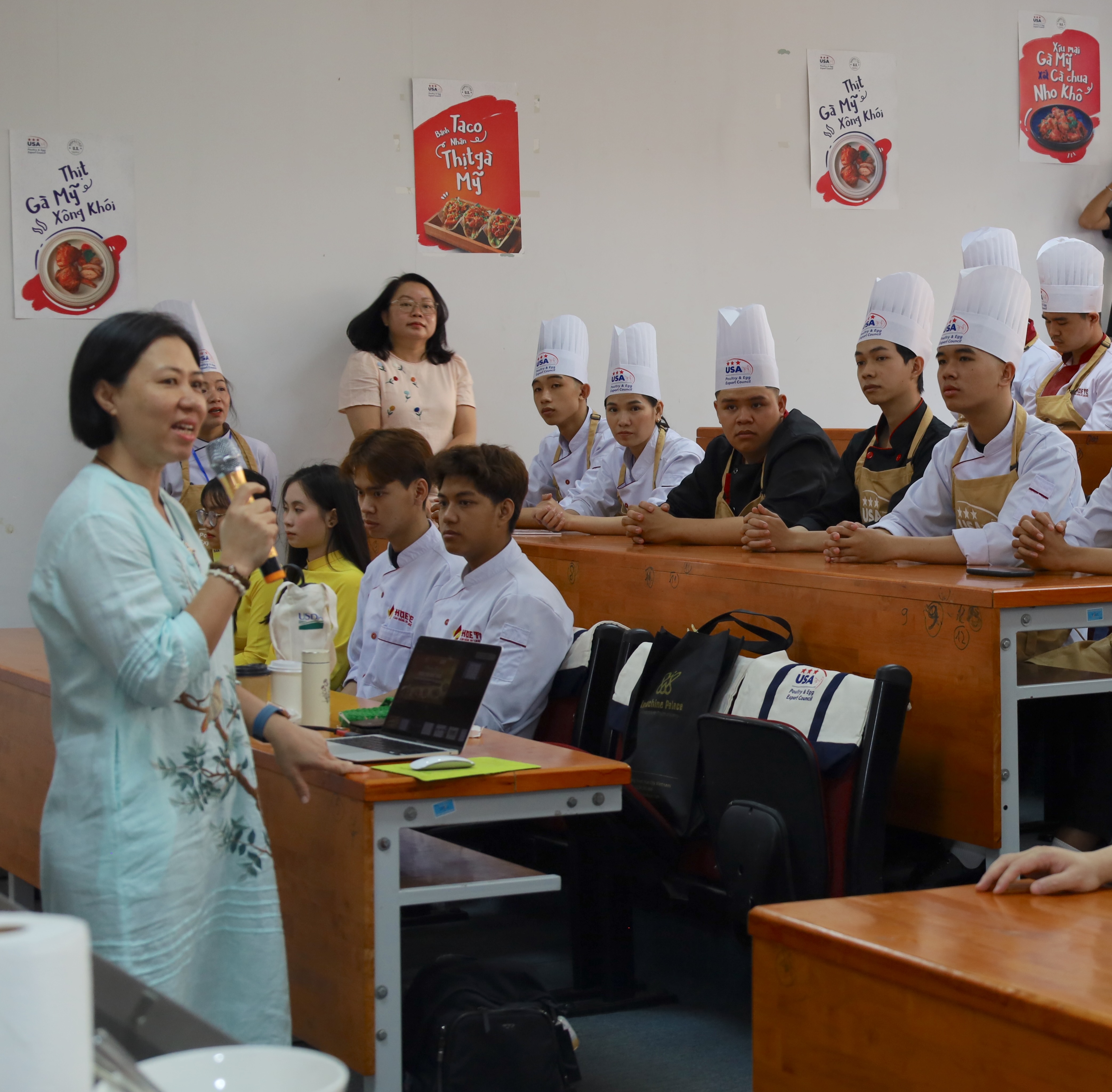 15 đội tranh tài chế biến món ăn với thịt gà Mỹ