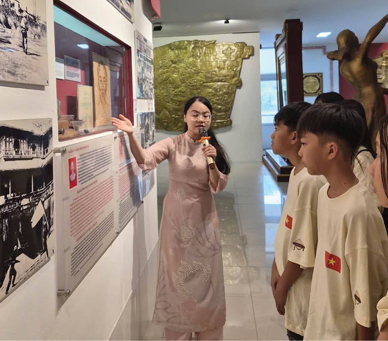 Bồi đắp niềm tự hào từ bài học lịch sử