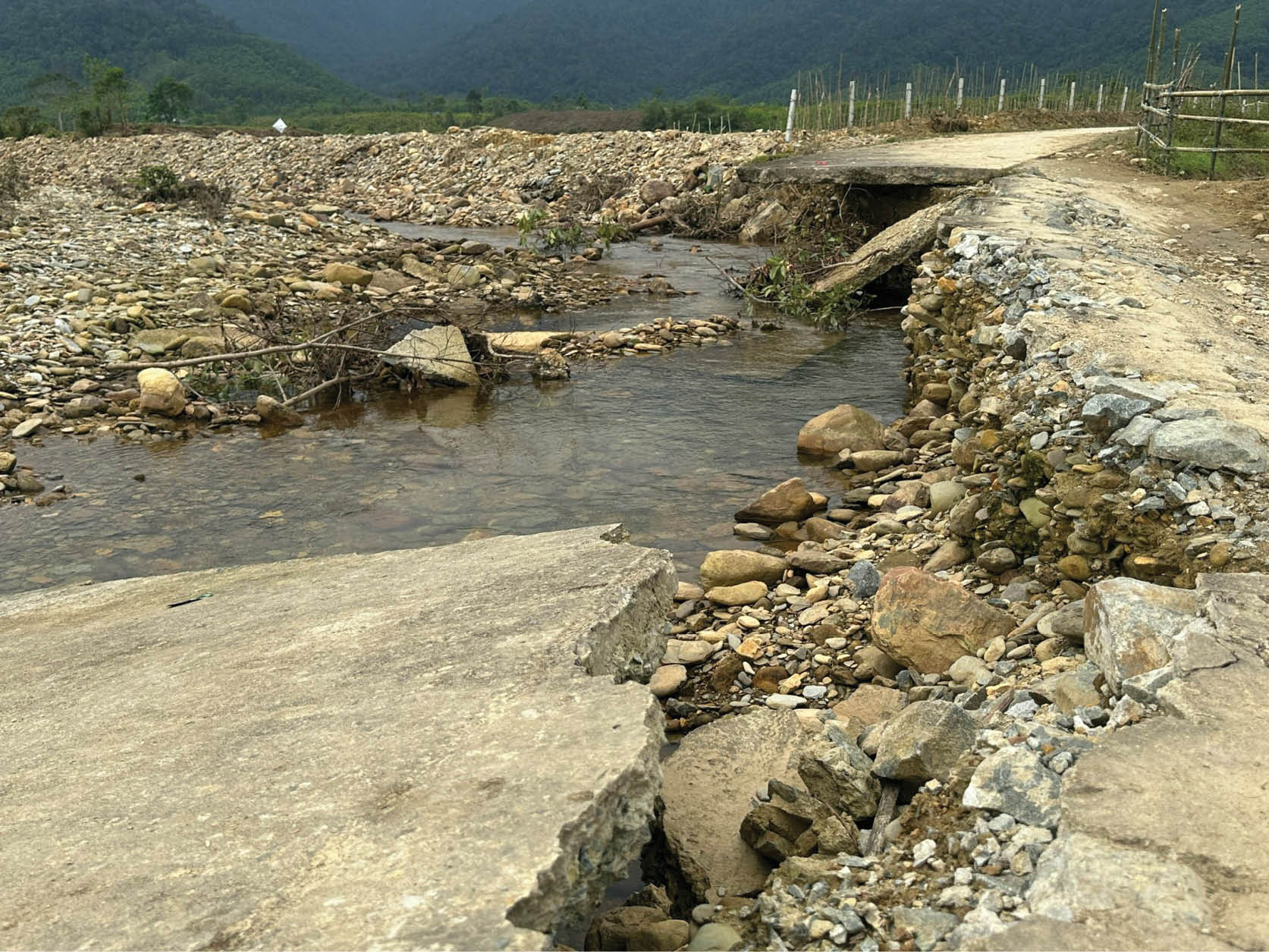 Thời tiết diễn biến phức tạp, cần chủ động ứng phó để giảm thiểu thiệt hại