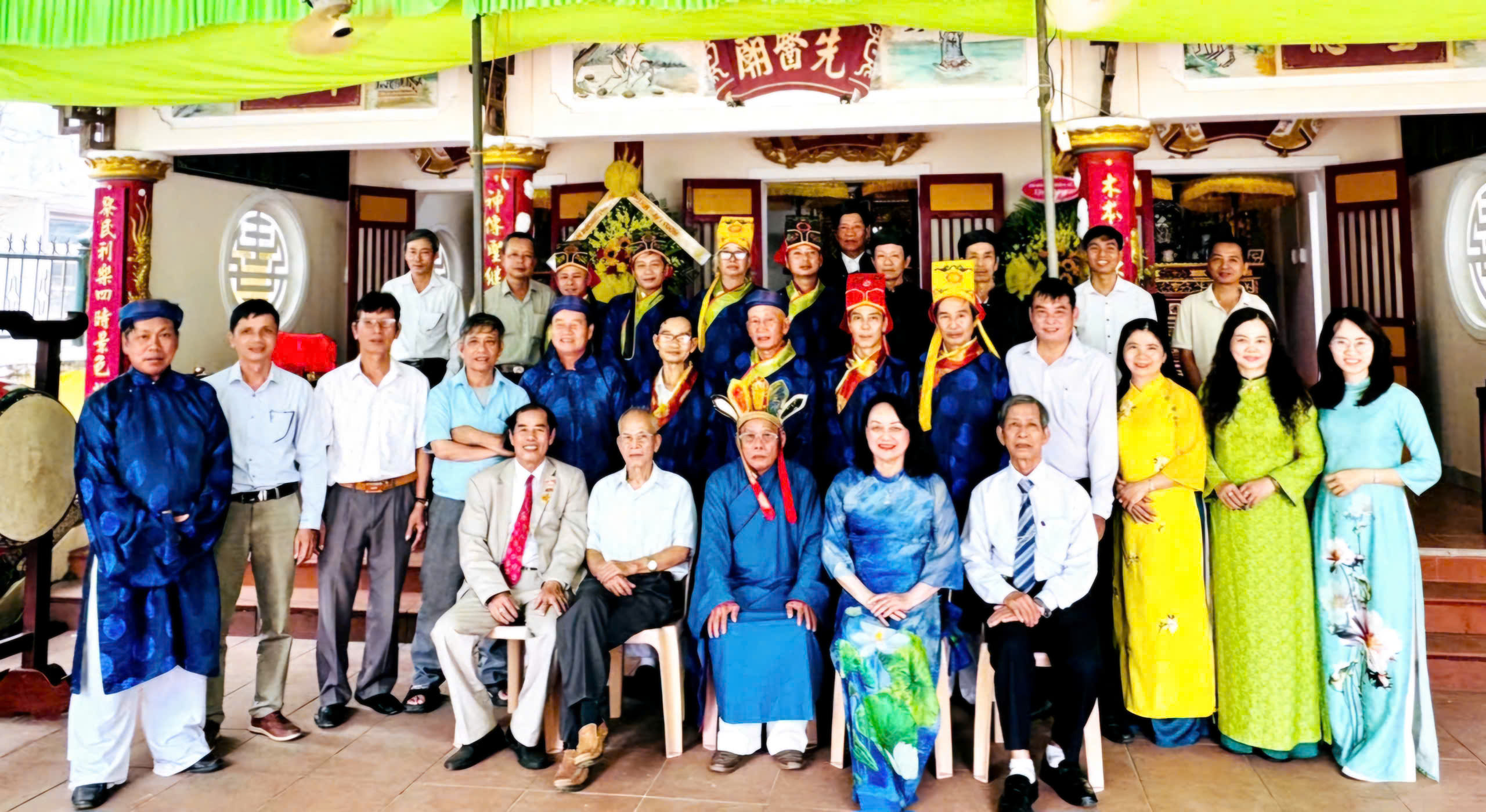 Dâng hương tưởng niệm ngày Đại danh y Tuệ Tĩnh viên tịch