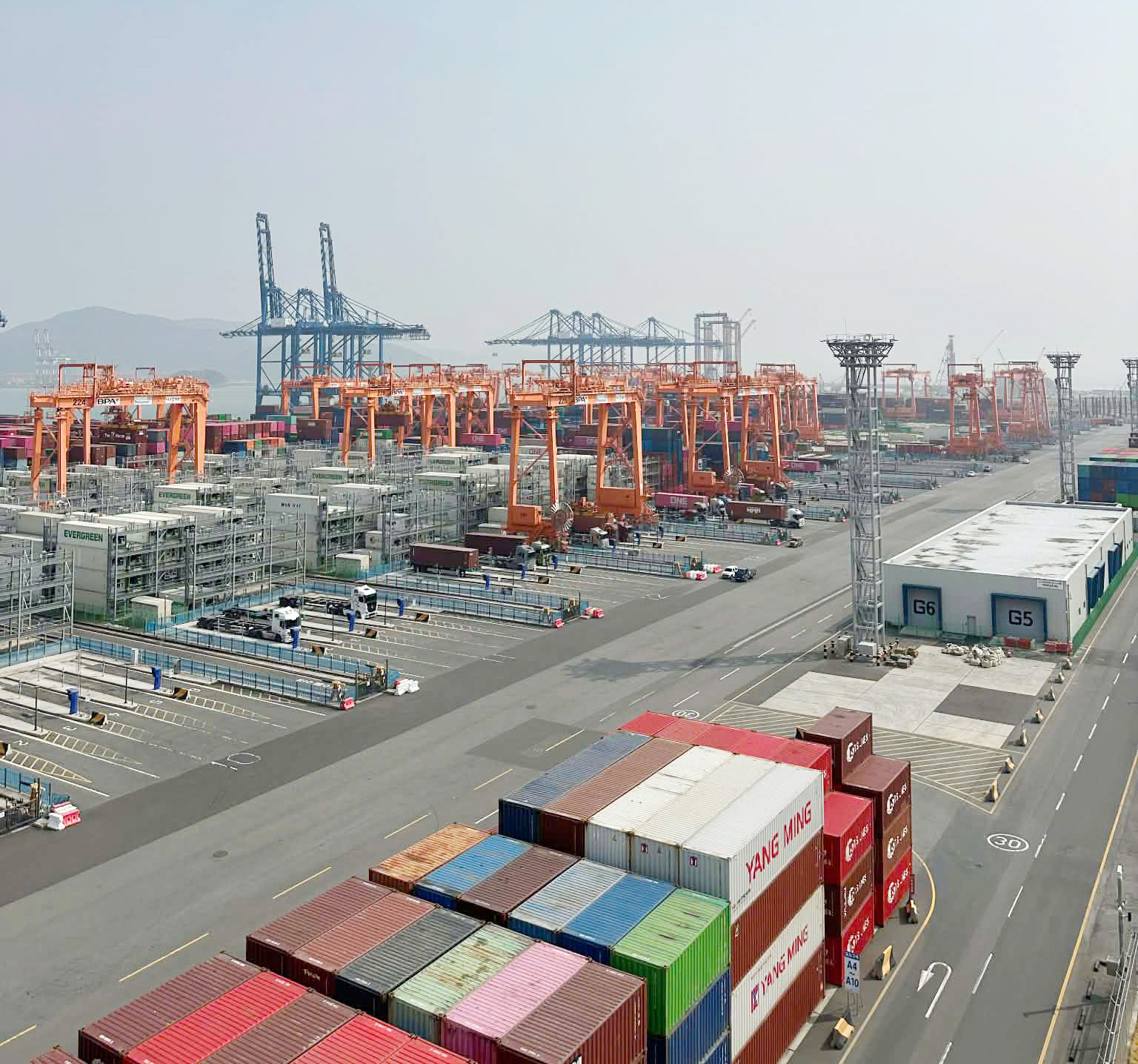 Thăm Dongwon Global Terminal - cảng container hiện đại nhất Hàn Quốc