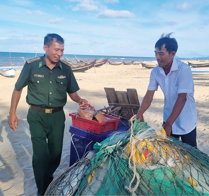 Bám biển làm giàu