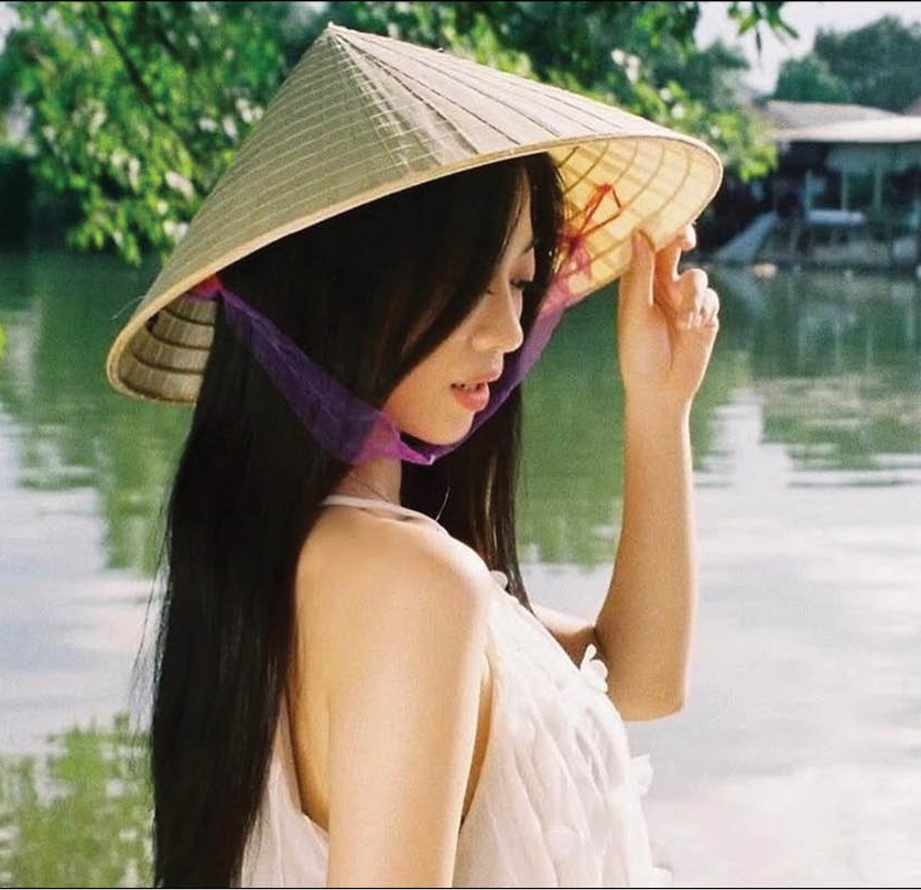 Khi những con hẻm Huế trở thành góc chụp “triệu view”