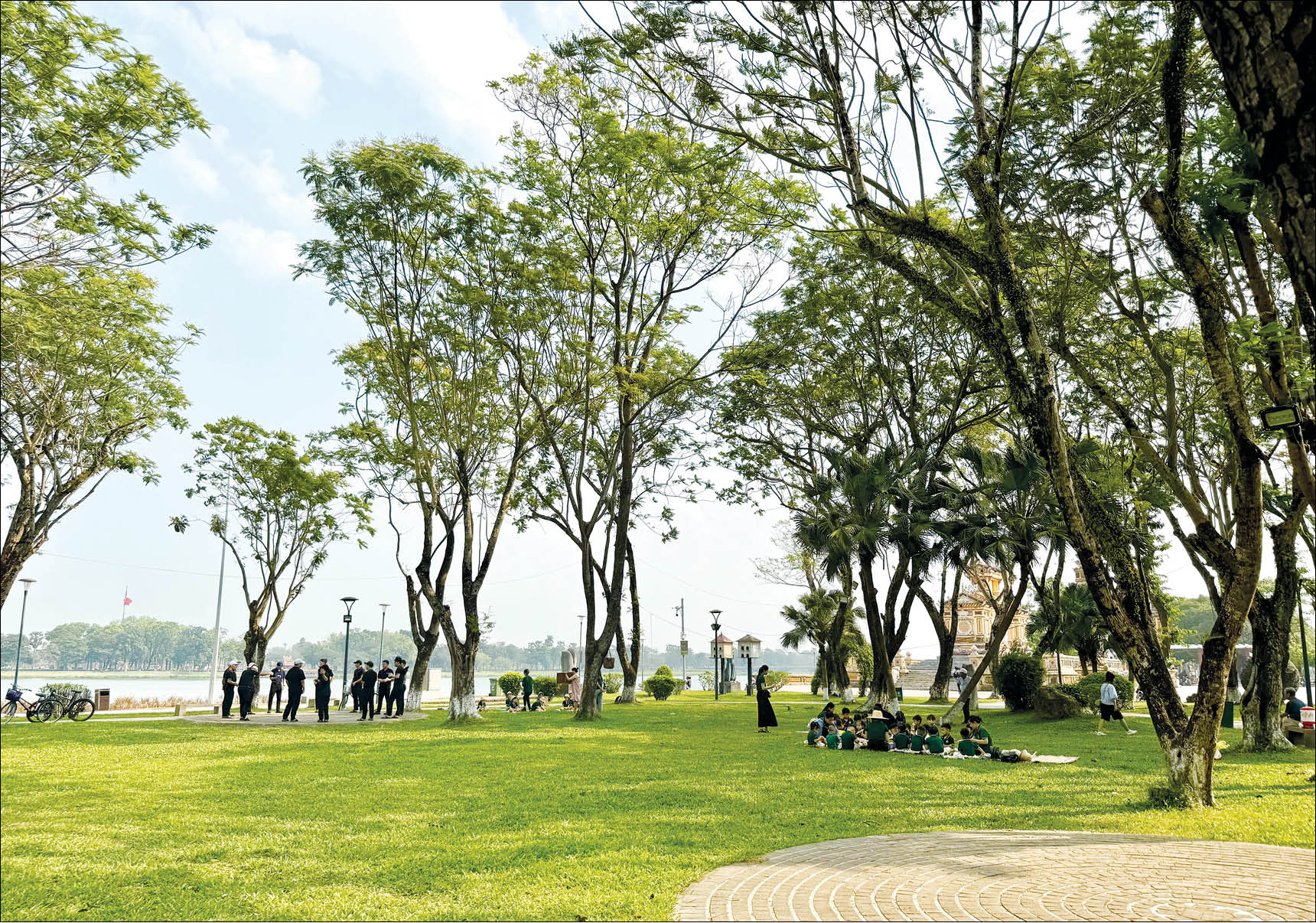 Huế - Thành phố bảo tàng sống