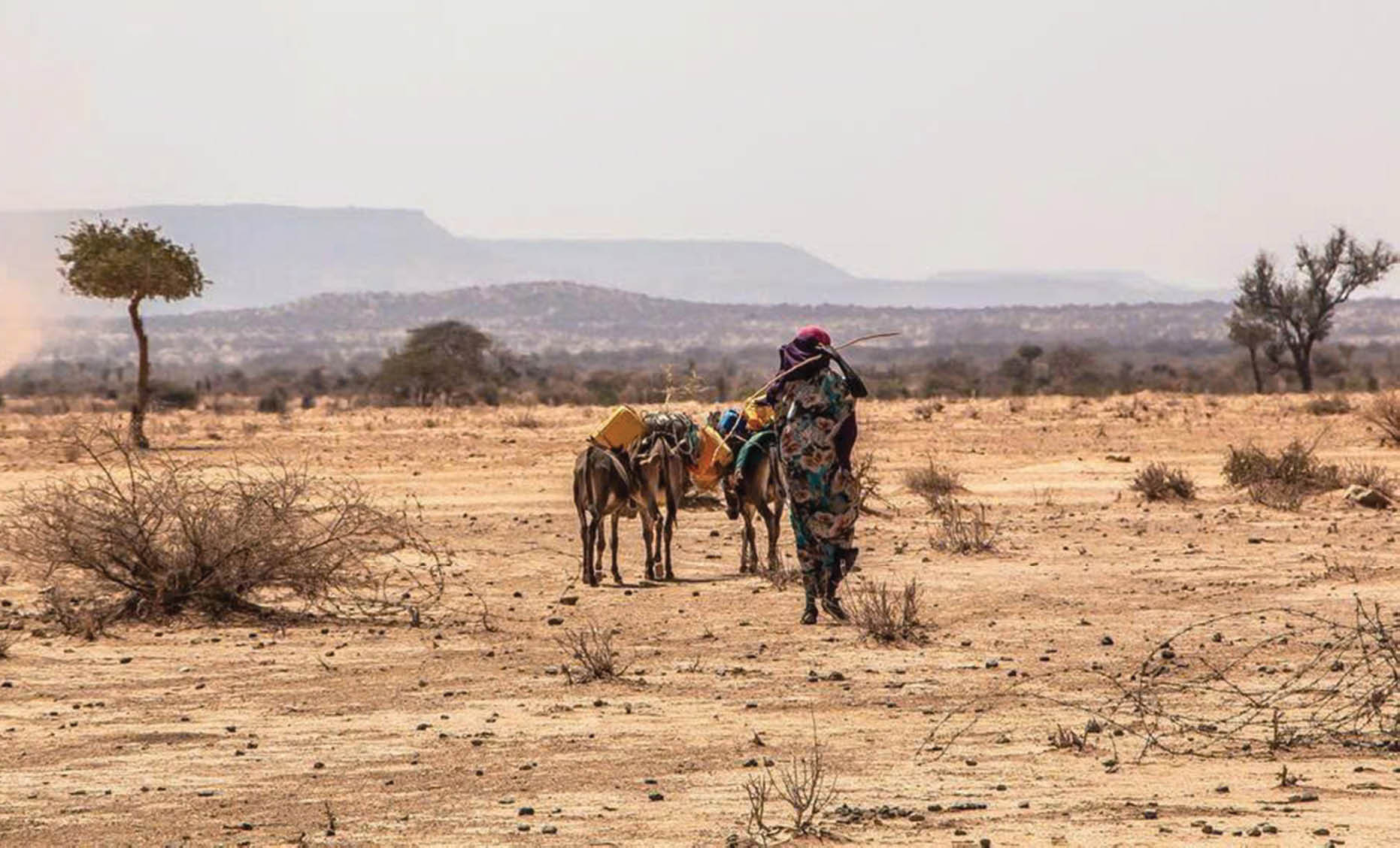 Khan hiếm nguồn nước Từ thách thức tài nguyên đến trách nhiệm hành động